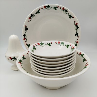купить Набор сервировочный "Клубника" (11 предметов), Gien, фаянс, деколь, Франция, 1971-1984 гг.