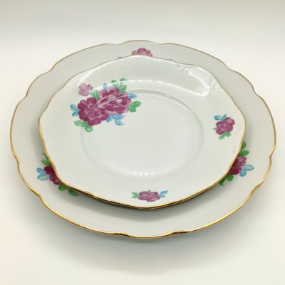 купить Пара сервировочных блюд разных размеров, украшенных цветочным декором, фарфор, деколь, золочение, Дулевский фарфоровый завод (Дулёво), СССР, 1968-1991 гг.
