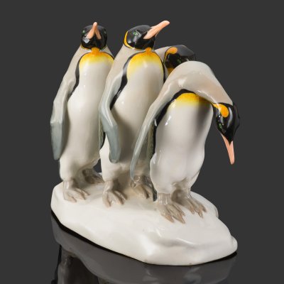 купить Скульптурная композиция "Пингвины", модель № V145, автор модели Erich Hösel (Эрих Хезель), фарфор, роспись, Meissen (Мейсенский фарфор), Германия, 1934-1945 гг.