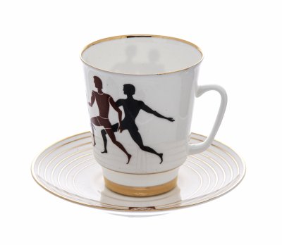 Купить Пара кофейная "Бег. Олимпиада 80", фарфор, деколь, Ленинградский фарфоровый завод ("ЛФЗ"), автор формы Э. М. Криммер, 1975-1980 гг.