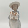 Купить Статуэтка "Девочка с щенками", скульптор Vicente Martinez, фарфор, роспись, NAO Porcelain, Испания, 1993 г.