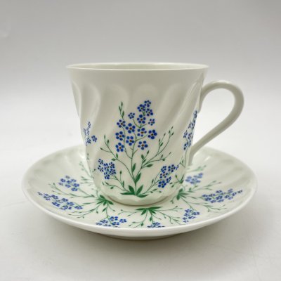 купить Пара кофейная "У ручья" (форма "Витая"), фарфор, деколь, Ленинградский фарфоровый завод (ЛФЗ), Россия, 1989-2001 гг.