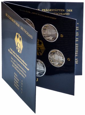 купить Германия набор из 5 монет 10 марок 2001 "Военно-морской музей в Штральзунде" в буклете