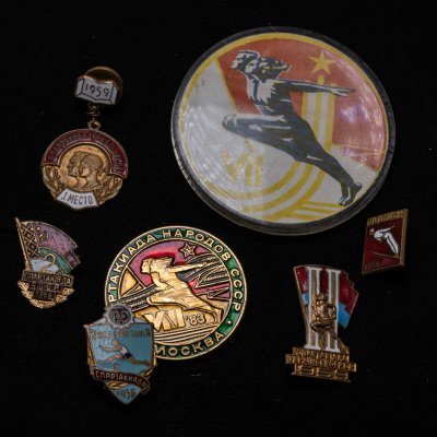 купить Набор начинающего фалериста: подборка из 8-ти значков на тему Спартакиады, СССР, 1950-1980 гг.