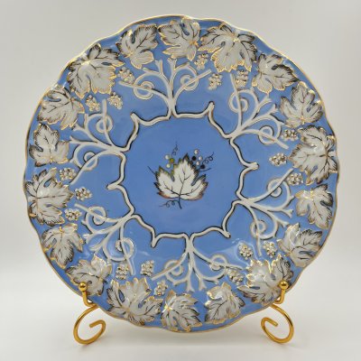 купить Блюдо сервировочное "Виноград", фарфор, крытье, золочение, Дулевский фарфоровый завод (Дулёво), СССР, 1956 г.
