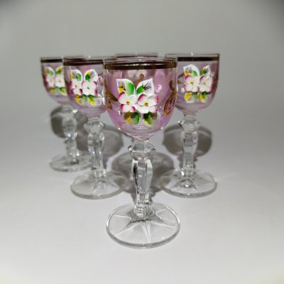 купить Набор из 5 рюмок с лепным цветочным декором, стекло, лепнина, золочение, Чехословакия, 1970-1990 гг.