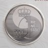 Купить Бенилюкс Бельгия, Нидерланды, Люксембург 2021 официальный набор евро из 24-х монет и жетона "20 лет без национальных валют" в буклете