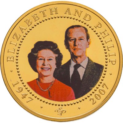 купить Острова Кука 1 доллар 2007 "60 лет свадьбы Елизавета II в красном платье и Филипп" в капсуле