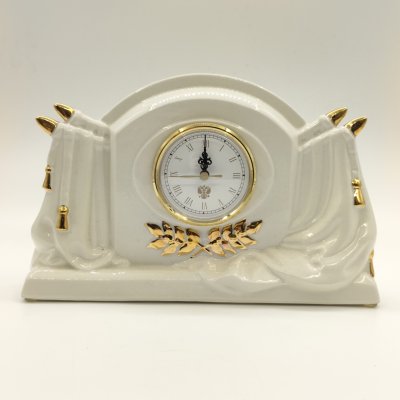 купить Часы настольные, выполненные в стиле ампир, Большая медведица, фарфор, золочение, металл, стекло, Российская Федерация, 2000-2020 гг.