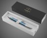 Купить Шариковая ручка Parker IM Premium K318 Blue Grey CT, стержень: M, цвет чернил: blue, в подарочной упаковке., Лаки и смолы: лак, латунь, нержавеющая сталь, хром, 2026 г.