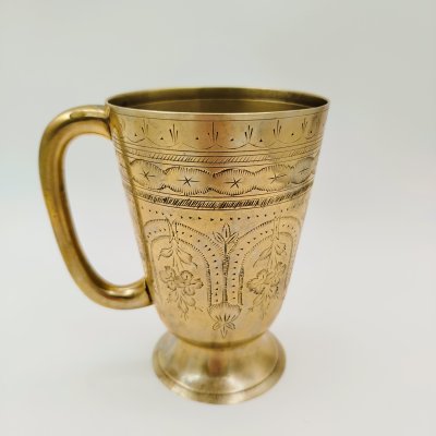 купить Кружка с растительным декором в восточном стиле, латунь, гравировка, Индия, 1970-1990 гг.