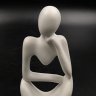 Купить Статуэтка в абстрактном стиле, изображающая сидящего человека, гипс, Европа, 1990-2020 гг.