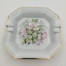 Купить Пепельница квадратная  с цветочным декором, Porcelaine Ternet,  Limoges, фарфор, деколь, золочение, фарфор, деколь, золочение, Франция, 1970-2000 гг.