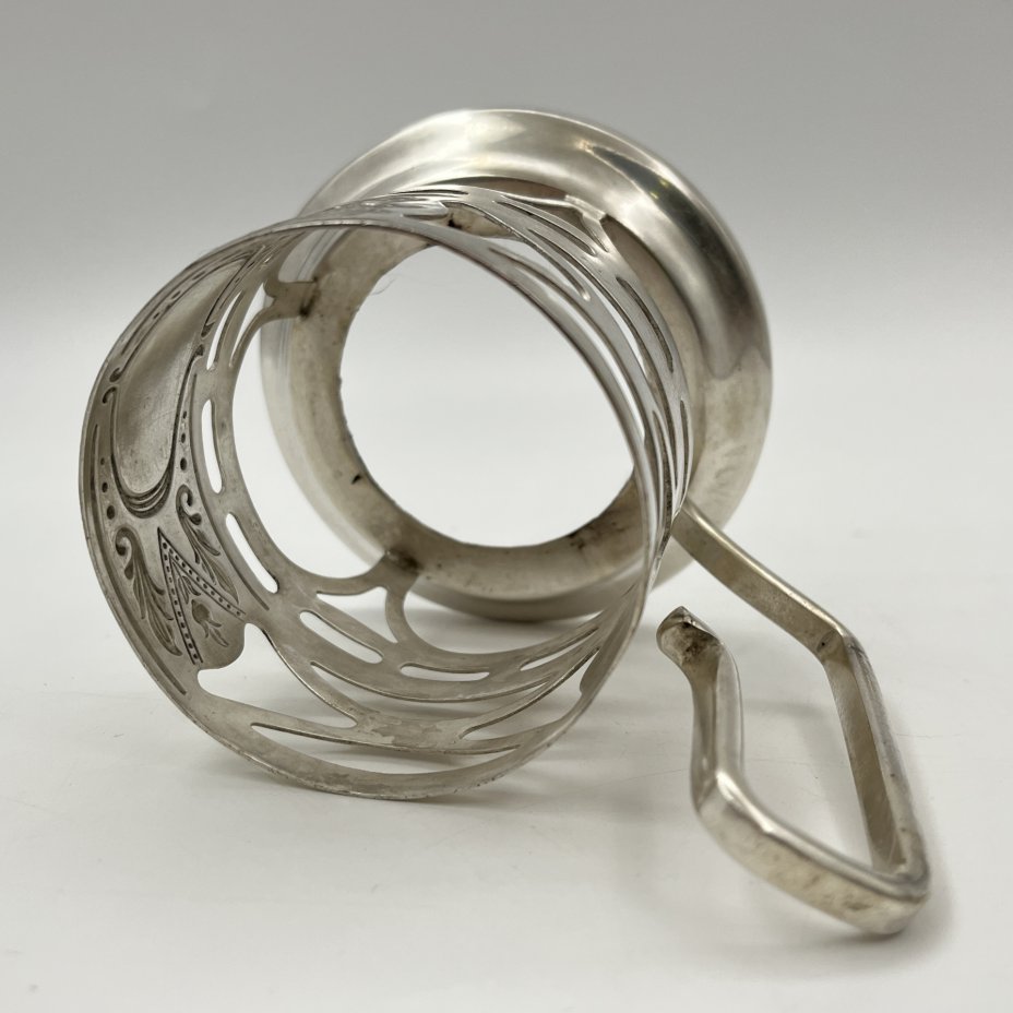 купить Подстаканник, мНЦ (медь-никель-цинк), Киевский завод столовых приборов и посуды им. Дзержинского (ЗiД, ЗиД), СССР, 1950-1962 гг.