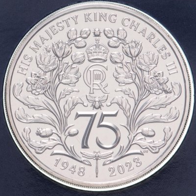 купить Великобритания 5 фунтов (pounds) 2023 "75 лет со дня рождения Его Величества Короля Карла III"