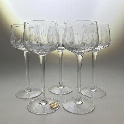 купить Набор из 5-ти рюмок на высокой ножке с лаконичным декором, стекло, алмазная грань, Bohemia Crystal (Bohemia Glass), Чехословакия, 1970-1980 гг.