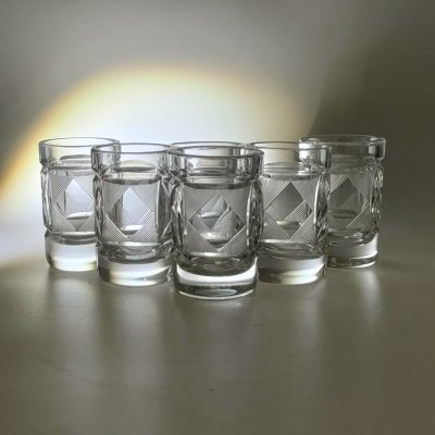 купить Набор стопок с резным геометрическим декором на 6 персон, хрусталь, СССР, 1970-1990 гг.