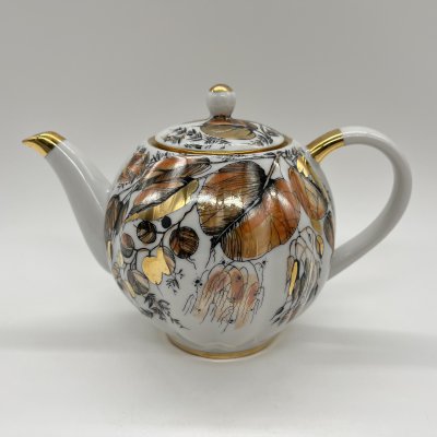 Купить Чайник заварочный "Золотая осень", фарфор, деколь, золочение, люстр, Ленинградский фарфоровый завод (ЛФЗ), СССР, 1970-1990 гг.