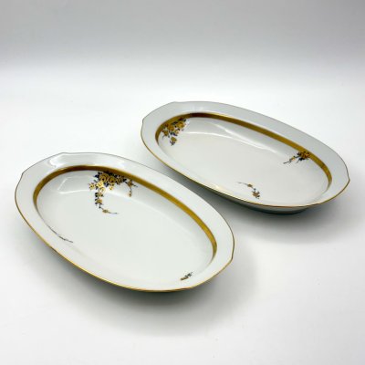 купить Пара сервировочных блюд (селедочниц) с цветочным декором золотистого цвета, фарфор, деколь, золочение, Graf Von Henneberg Porzellan, 1777 Jlmenau, ГДР, 1973-1977 гг.