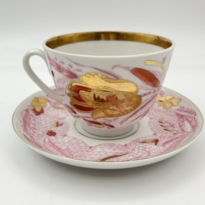 купить Пара чайная, украшенная декором в виде тюльпанов, фарфор, деколь, золочение, СССР, 1970-1989 гг.