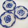 Купить Набор из 3-х обеденных тарелок с цветочным декором, ав. Пятнова, фарфор, роспись, Гжельская фарфоровая мануфактура «Галактика», Российская Федерация, 1991-2015 гг.