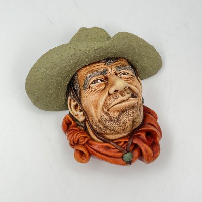 купить Барельеф ковбоя "Сыромятная кожа", Bossons, мел, роспись, Великобритания, 1967 г.