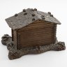 Купить Шкатулка в форме охотничьего домика (с ключом), дерево, резьба, выжигание, Швейцария, 1890-1910 гг.