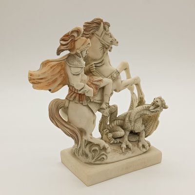 купить Статуэтка «Святой Георгий и Дракон» (Георгий Победоносец), алебастр, алебастр, Европа, 1990-2000 гг.