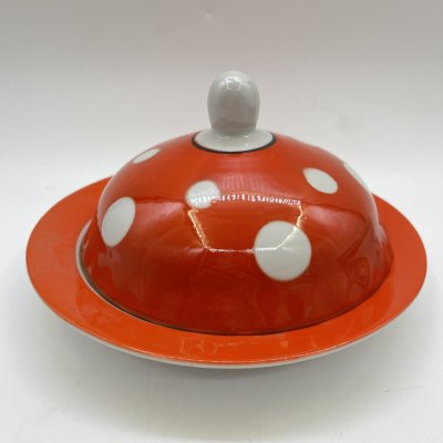 купить Масленка круглой формы в горошек, фарфор, крытье, Довбышский фарфоровый завод (Довбыш), СССР, 1970 г.