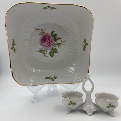 купить Салатник и двусекционная солонка, украшенные изображением роз, фарфор, деколь, золочение, Pirkenhammer, Чехия, 1993-2010 гг.