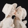 Купить Статуэтка "Поцелуй", композитный материал, роспись, Giuseppe Armani (Джузеппе Армани), Италия, 1982 г.