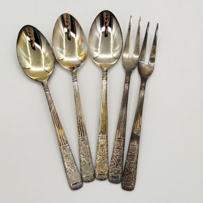 купить Набор из 2-х вилок для лимона и 3-х чайных ложек с цветочным декором, "Phoenix", сталь, Европа, 1970-1990 гг.