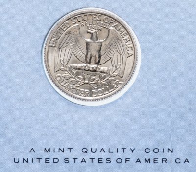 купить Серия "Птицы на монетах мира" - США 25 центов (квотер, 1/4 доллара, quarter dollar) 1979 (в буклете)
