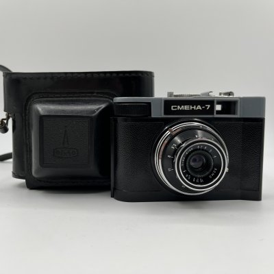 купить Фотоаппарат "Смена-7" в оригинальном футляре, металл, стекло, пластик, кожа, ЛОМО (Ленинградское оптико-механическое объединение), СССР, 1961-1971 гг.