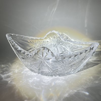 купить Салатник-ладья с геометрическим декором, хрусталь, пресс, СССР, 1970-1990 гг.