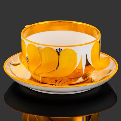 купить Чайная пара "Желтый цветок", Таллиннский художественно-производственный комбинат "ARS", фарфор, роспись, золочение, Эстония, 1920-1930 гг.