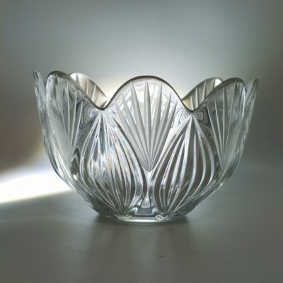 купить Фруктовница (конфетница) с растительным декором, хрусталь, алмазная грань, СССР, 1970-1990 гг.