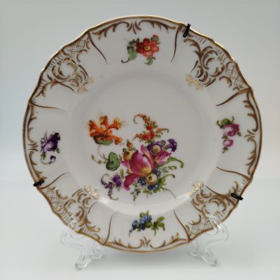 купить Тарелочка настенная с цветочным декором, фарфор, деколь, золочение, металл, Западная Европа, 1900-1940 гг.