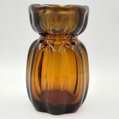 купить Ваза "Мешочек" темно-янтарного оттенка, цветное стекло, СССР, 1960-1990 гг.