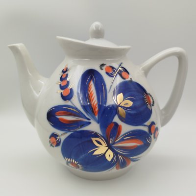 купить Чайник доливной, украшенный цветочным декором, фарфор, роспись, золочение, Полонский завод художественной керамики (Полонное ЗХК), СССР, 1973-1991 гг.