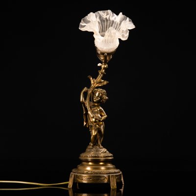 купить Лампа с фигурой путти, бронза, стекло, Западная Европа, 1890-1920 гг.