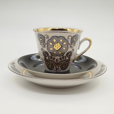 купить Трио кофейное "Марианна" с орнаментальным декором, фарфор, крытье, деколь, золочение, Рижский фарфорово-фаянсовый завод, СССР, 1970-1980 гг.