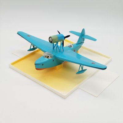 купить Модель самолета "МБР-2" в масштабе 1:72 в коробке, металл, пластик, картон, СССР, 1980-1990 гг.