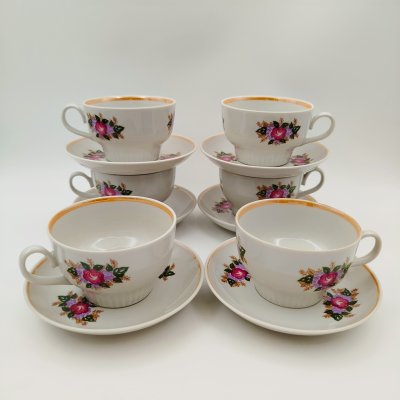 купить Набор из шести чайных пар с цветочным декором, фарфор, деколь, золочение, Завод «Красный фарфорист» (Чудово, Грузинская фарфорово-фаянсовая фабрика), СССР, 1971-1991 гг.