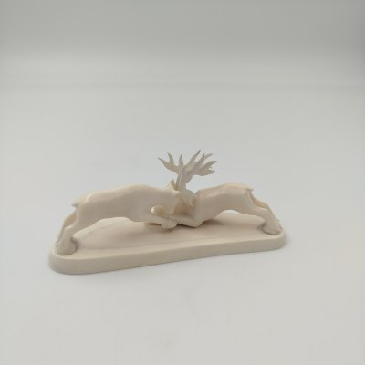 купить Статуэтка двух дерущихся оленей, кость, рог оленя, СССР, 1969 г.