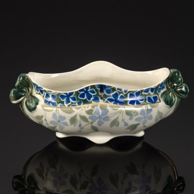 купить Кашпо в стиле Art Nouveau с ручками в виде бутонов цветов, Luneville Keller and Guerin, фаянс, деколь, роспись, золочение, Франция, 1900-1910 гг.